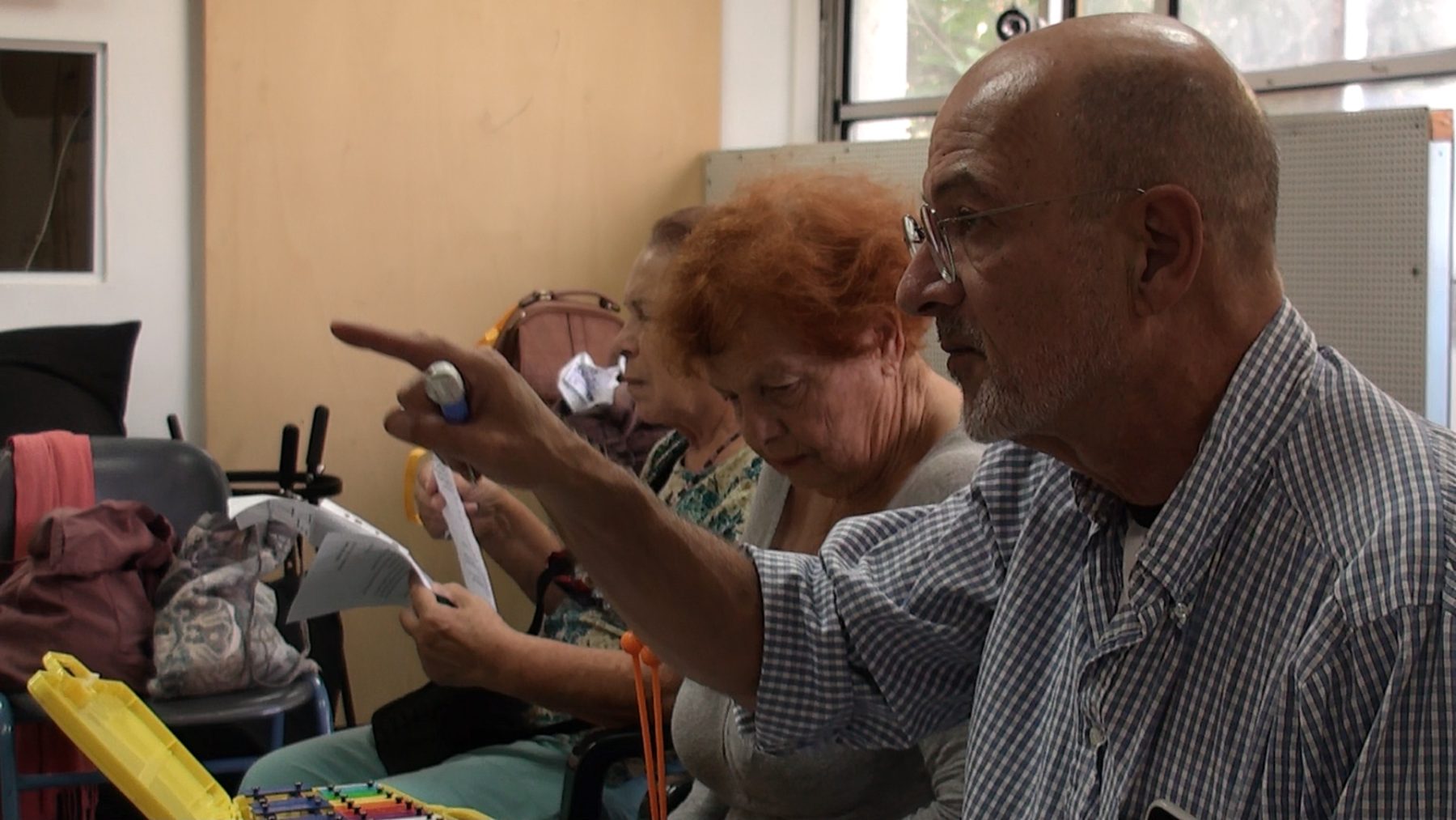 The Holon Scratch Orchestra, film still from the documentary