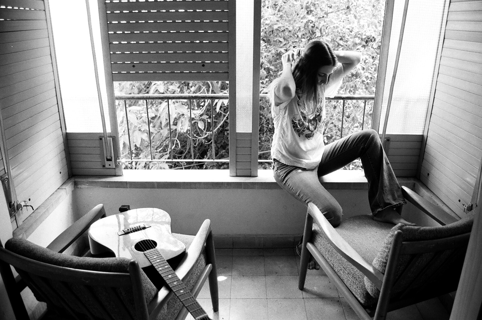 Noa Babayof, analog black and white musician portrait by Michal Shanny